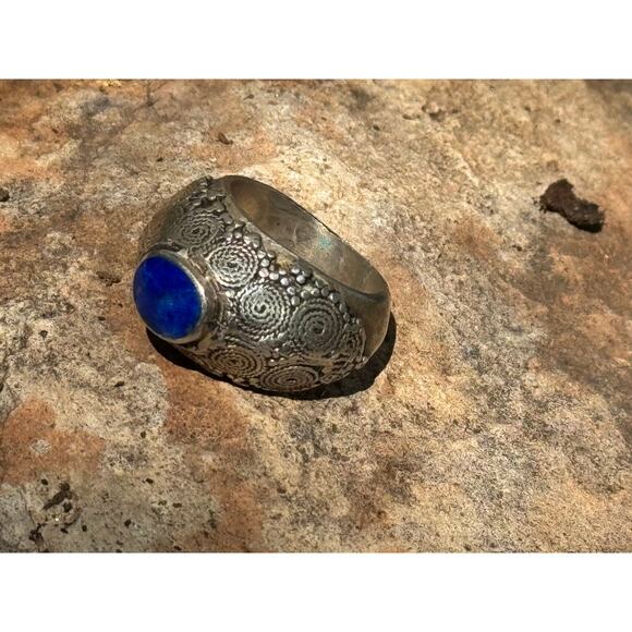 Vintage Afghan Lapis Lazuli Handmade Silver Tall Hollow Ring US Sz 8 - Picture 9 of 9